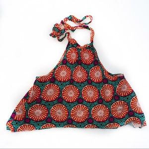 On Twelfth Flowy Halter Top M